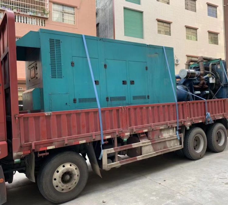 临湘如何在不同负载率下确保 400KW 柴油发电机组的正常运行？